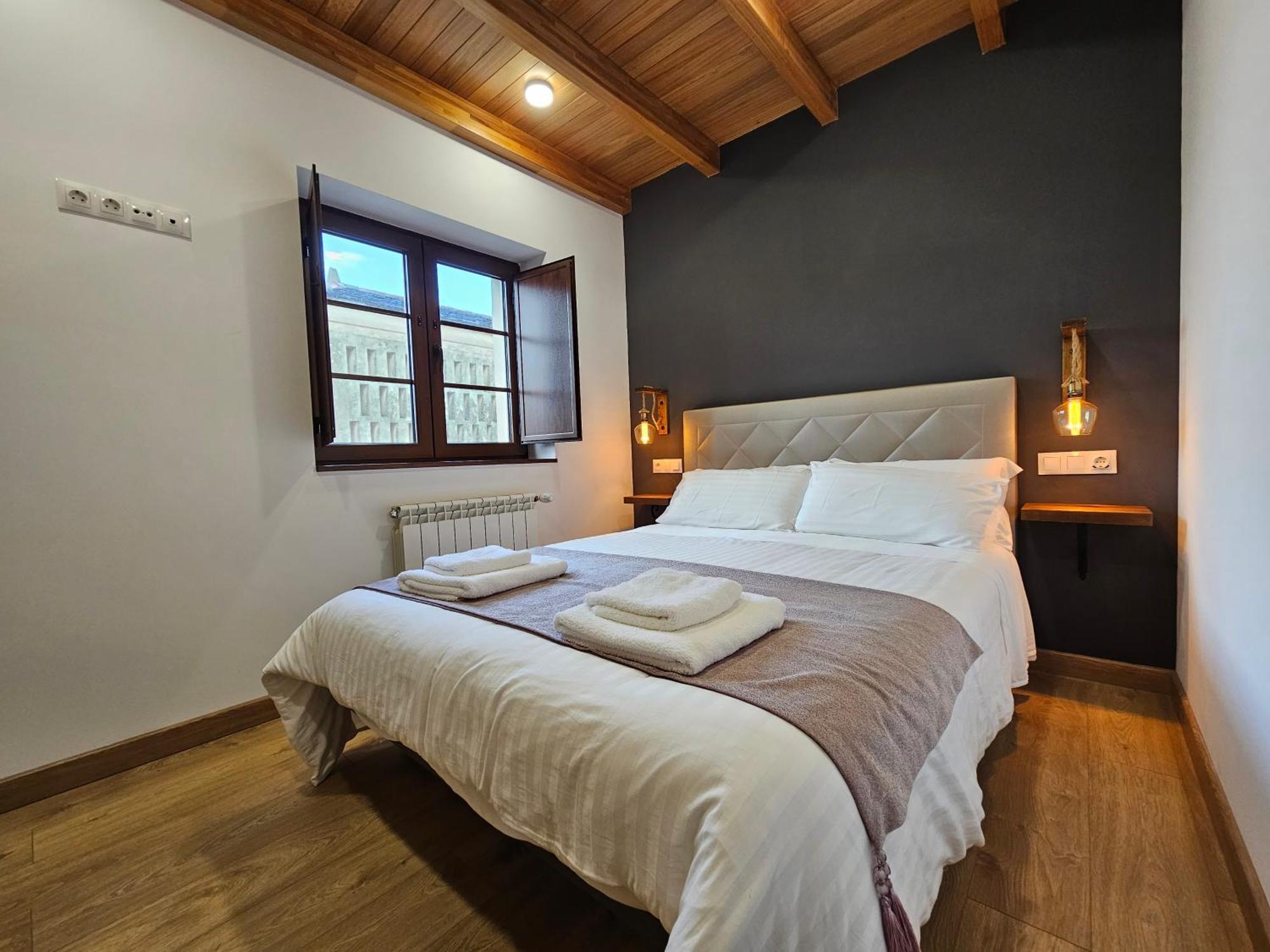 Apartamentos Rurales Lola Penarronda Castropol Exterior photo